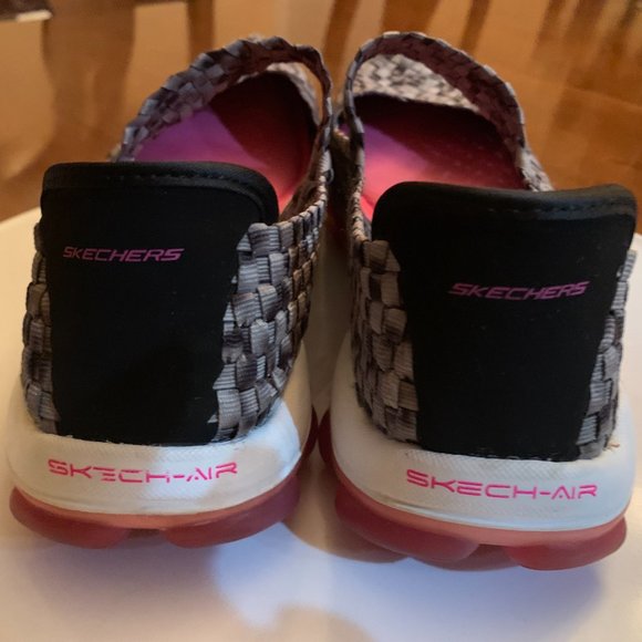 Skechers Women's Woven Flats - Black and Pink - Picture 2 of 8